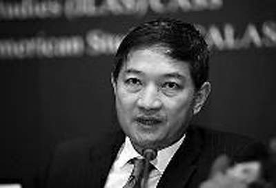 外长助理张昆生涉违纪被查(图)