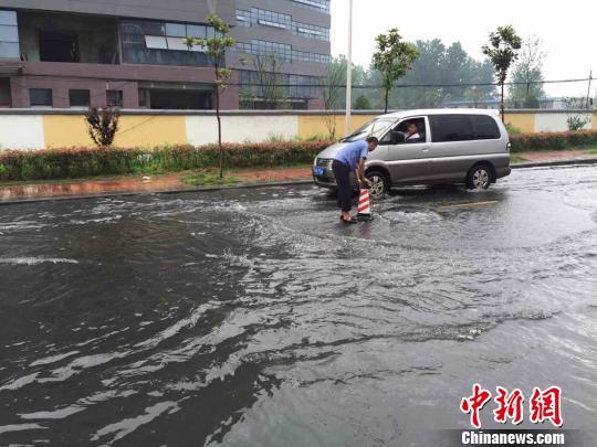 南京暴雨最大降雨量211毫米多河流臨戒備水位