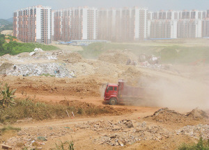 南宁建筑垃圾存灰色利益链消纳场仍在选址中