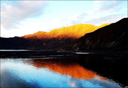中国最美的秋天在川藏线_天气预报