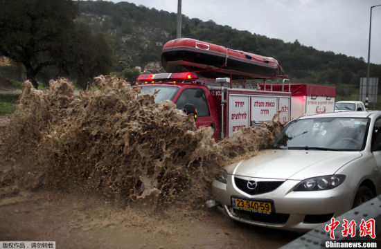 以色列多地连遭狂风暴雨袭击 致3人死亡|以色列