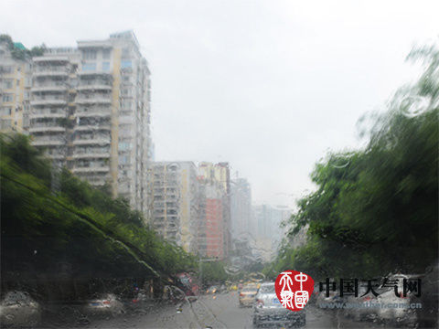 雨水下太多 重庆主城度过近5年最凉爽伏夏_新