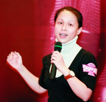 龙丹妮打造“后选秀时代”