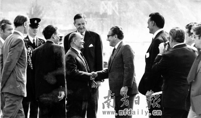 ������ͬ־��ƽ