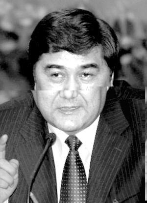 八成有破格提拔经历_新闻中心_新浪网