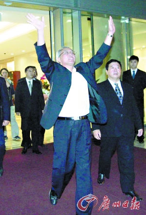 ���������岻������ǰ��̨