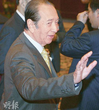 赌王何鸿燊自爆很佩服李泽楷笑赞其好聪明图