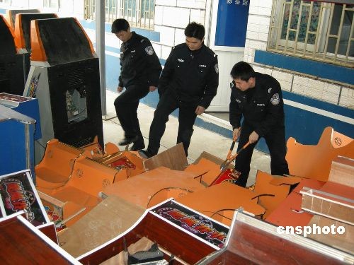 房屋设计小青柑_宫廷普洱小青柑_小青家去年总收入(2)