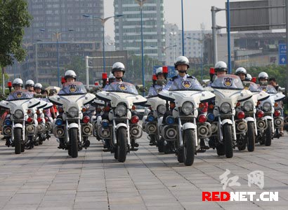 长沙靓丽<em>女警</em><em>霸王花</em>车队出巡!_新闻中心_新