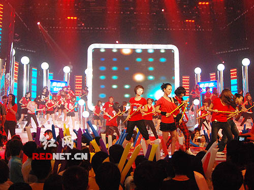 【首发】快女60强成都占13席 巩贺抱憾出局