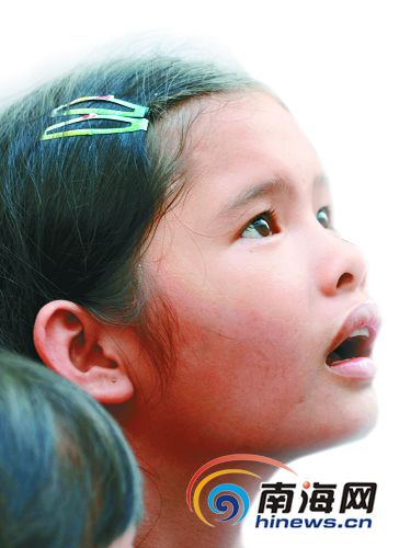 海南10所思源学校开学 2万农村孩子进城读书