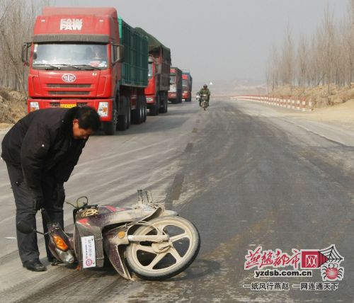 正文 一位天天路过此处的赞皇大车司机高师傅称,他觉得事故频发也