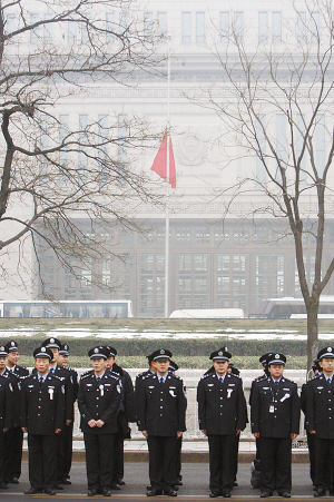 海地遇难中国维和警察灵柩回国