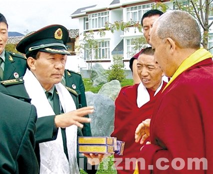 菩萨司令龚曲此里