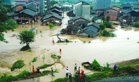 南方九省47河流超警戒水位江西18万人被洪水