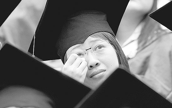 大学毕业典礼走高尚路线 中国需要怎样的大学精神
