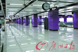 广州南站 广州最大地铁站出入口多达13组