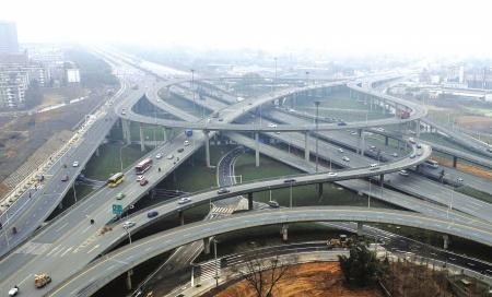 成都龙潭立交改造全面竣工