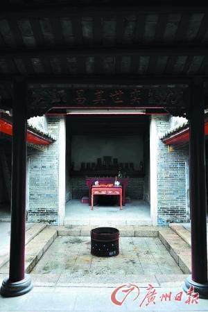 ��������������֤������ͱ�Ǩ