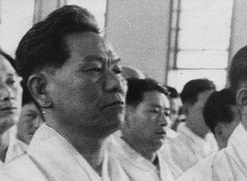 ���������˶����Լ���ﱻ����52���ϴԩ��ѩ