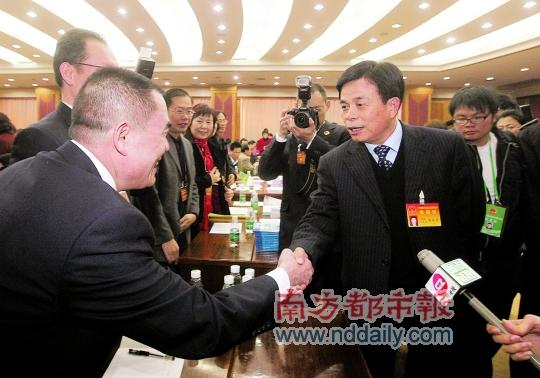 �˴���ѯ�ֳ����߶������