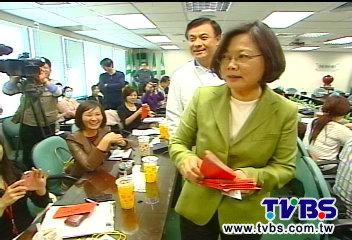 ��Ӫ����ͳ��֮���������潻���Ӣ���б�����