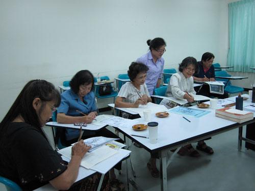 泰国清迈大学孔子学院中国画培训班结业