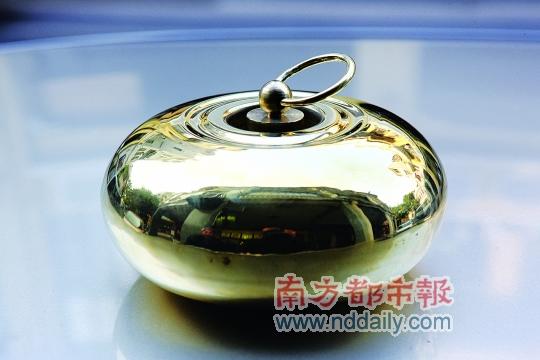 ��Ӣ��ͭ�մ��в�����ͷ��������