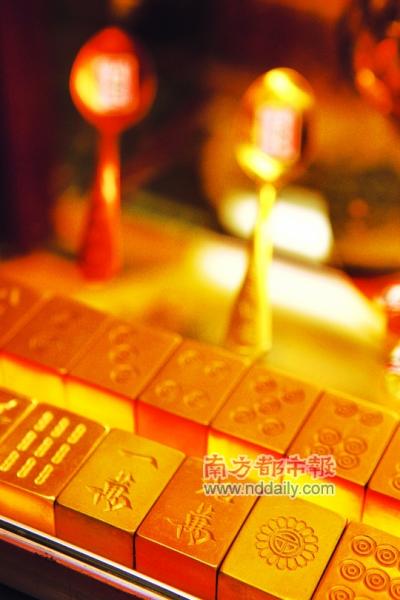 ��Ӣ��ͭ�մ��в�����ͷ��������