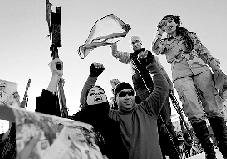 �����ƾ��Ӷ������������