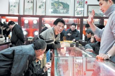 ����Ʒ��Ʊ�����볤ɳ���ж�Զ��