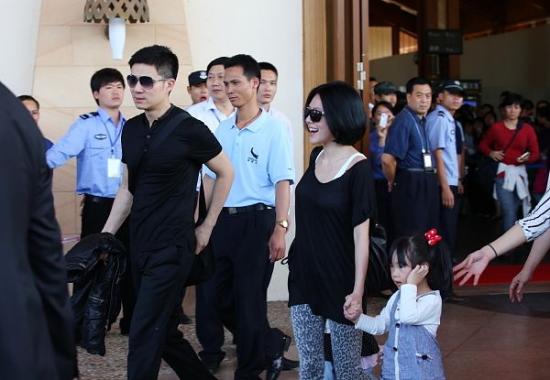 ��Ѷ����SЯ������21������4��20�ִֵ�����