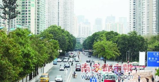 ����լ���ھӣ����˺Ͱ��춼��ʾѹ���ܴ�