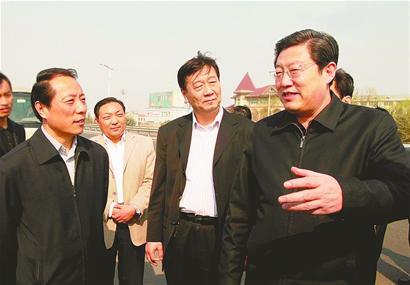 �µ�ǰ�߱�׼��ɹ�·�ۺ�����