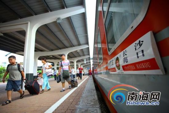 海口至成都东快速旅客列车7月1日首发 附时刻