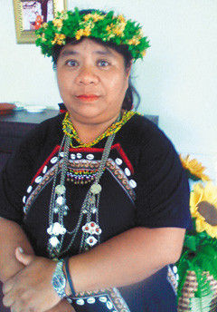 一家两<em>名人</em> 张小燕<em>张惠妹</em>成姐妹_新闻中心