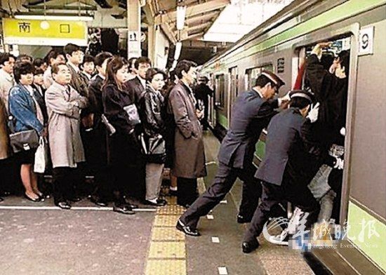 地铁禁超载,难道要摇号
