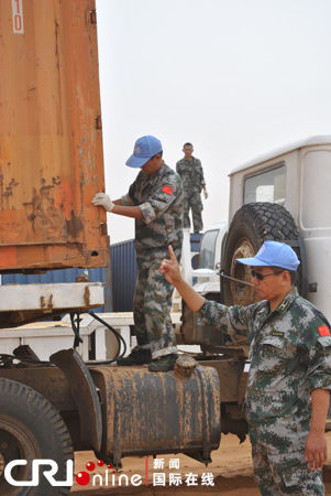 中国第五批赴苏丹达尔富尔维和部队首次执行施