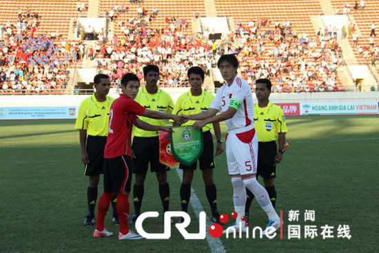中国国家足球队客场6:1 战胜老挝国家队