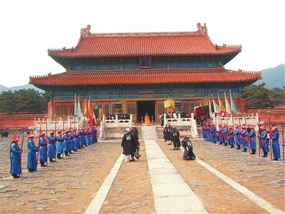 清王朝寿终正寝 到底是谁草拟了《逊位诏书》