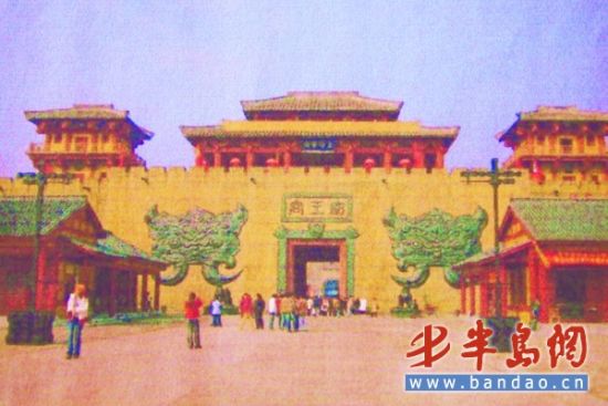 两千年古城墙被掏成 蜂窝 开发保护任重道远