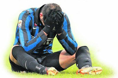 蓝黑军团怎么了