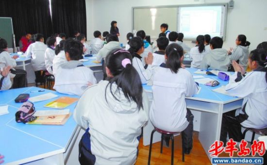 青岛部分高中试点小班化 2020年每班不超40人