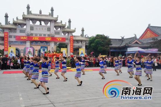 �����ıʷ壺�����οͷ���������󸹬�����