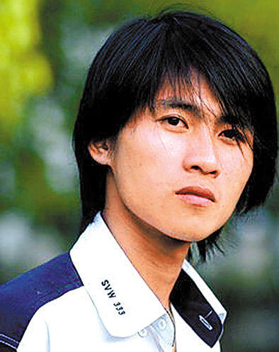 人造韩寒从斗嘴到斗法的一场混战