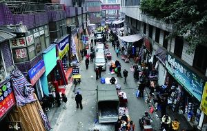 保安亭变身小卖部,小区居民心慌慌