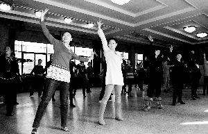 ӭ�����ˡ��衰��г��