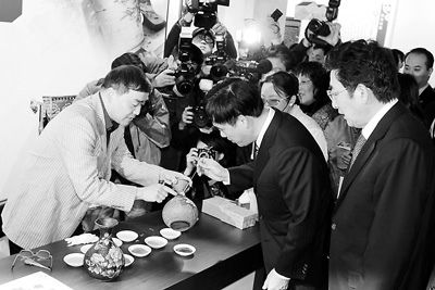 ����̨�������г�������������������˫���ᡱ