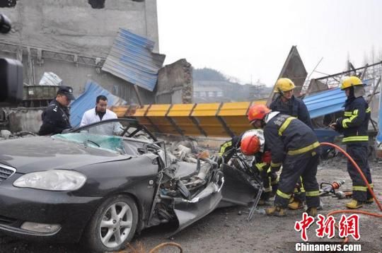 �㽭��Ϫһ����ˮ�೧��е����ѹ�γ���һ����