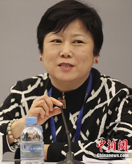 <em>老邓</em>实话实说_<em>粟戎生是老邓的妹夫</em>_老邓实话